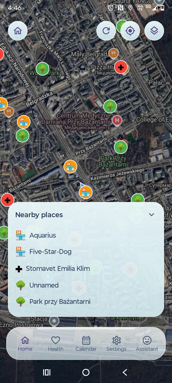 PetPaw nearby map — colour-coded pins for vets, parks, groomers; expandable list of nearby places